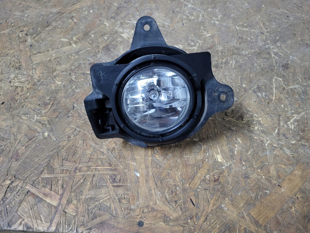 фото №1, Toyota hilux vii 7 lift 11-15r протитуманна фара правий