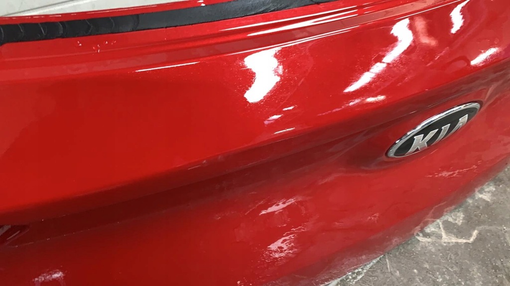 фото №2, Kia stonic 2018- крышка багажника задняя задняя