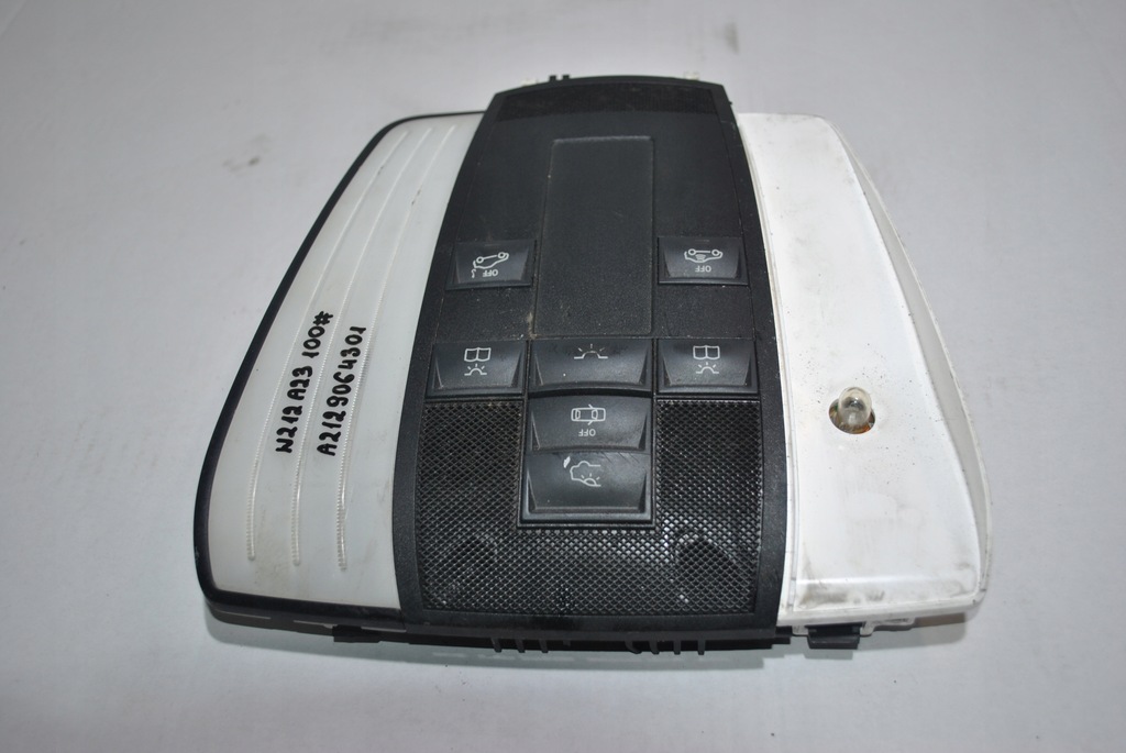 фото №7, Освещение кабины mercedes w212 a2129064301