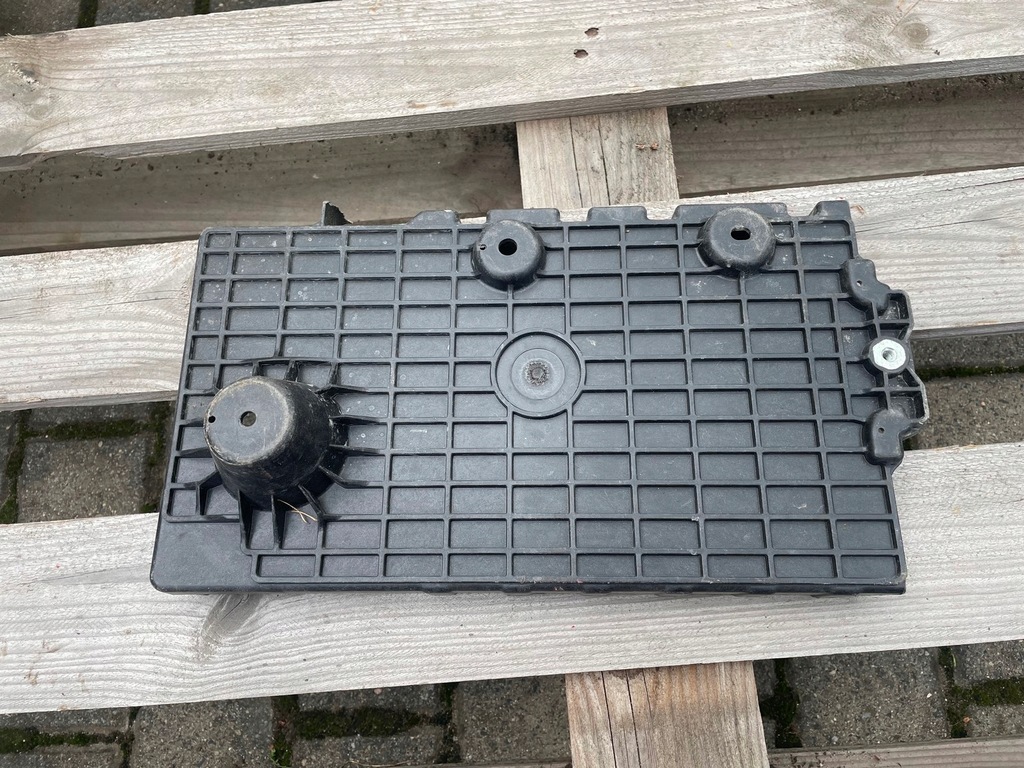 фото №4, Volvo v40 ii основание аккумулятор 31301934