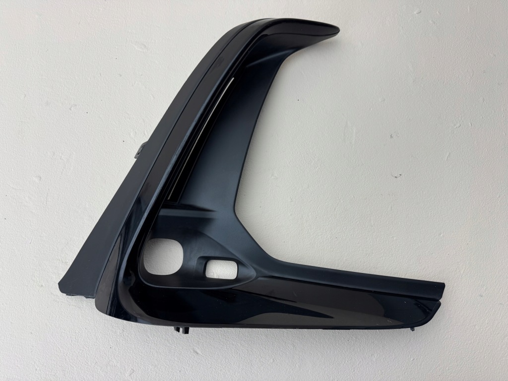 фото №1, Lexus nx ii 2 21r- молдинг бампера правая перед решётка решётка радиатора