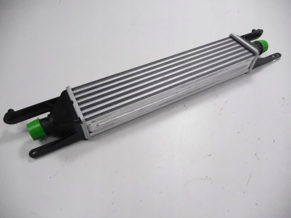 фото №4, Интеркулер alfa romeo mito 08- 55702237