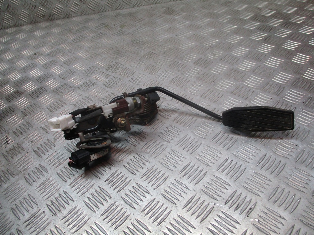 фото №1, Потенциометр педаль газа mazda premacy 2.0 td cb1567sh0a