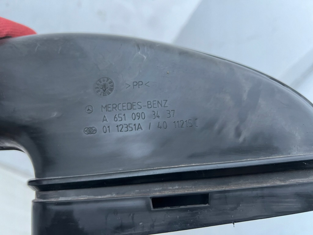 Труба патрубок шланг повітря повітрозабірник mercedes w204 w212 2.2 cdi a6510903437 Зі Шроту