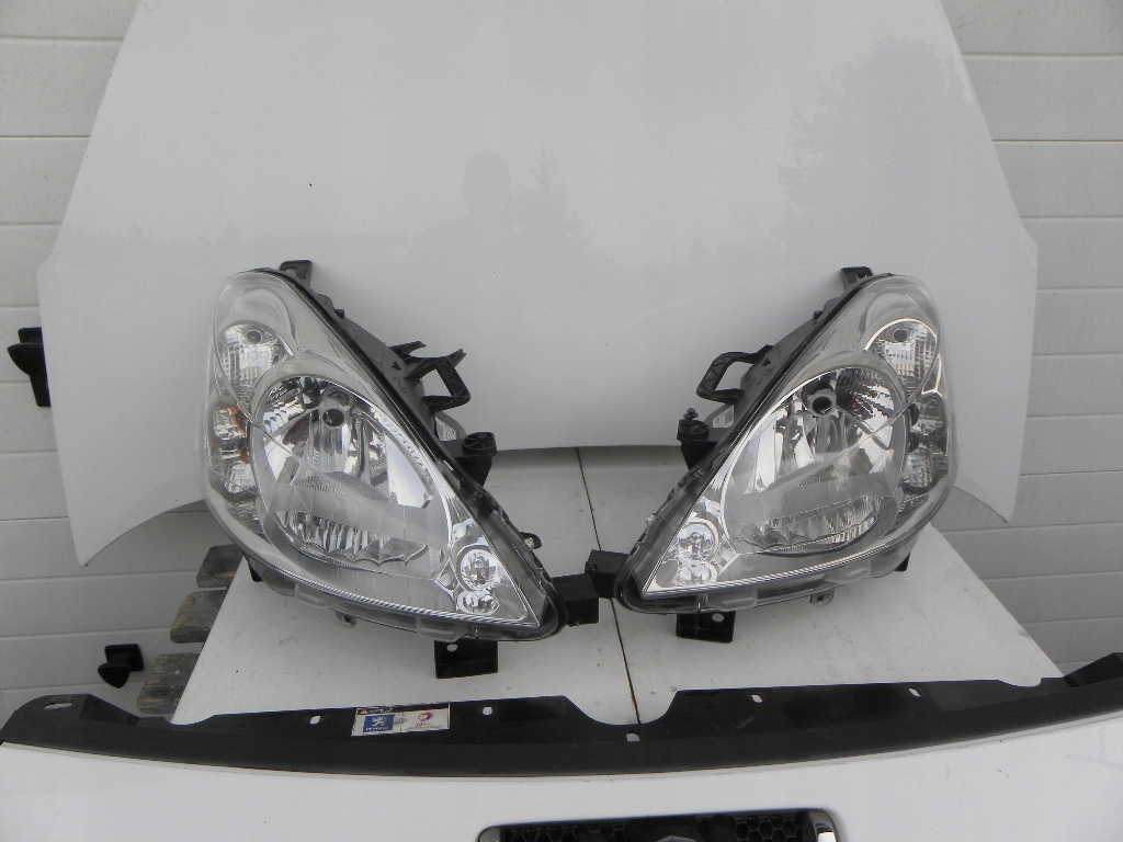 фото №4, Peugeot partner 09-2012 r капот лампа правая