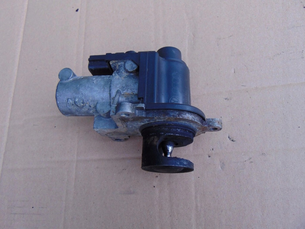 фото №1, Клапан egr audi q7 4.2 tdi 057131501e