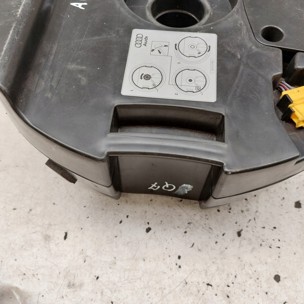 фото №12, Audi q7 динамік труба басова bose 4l0035382a