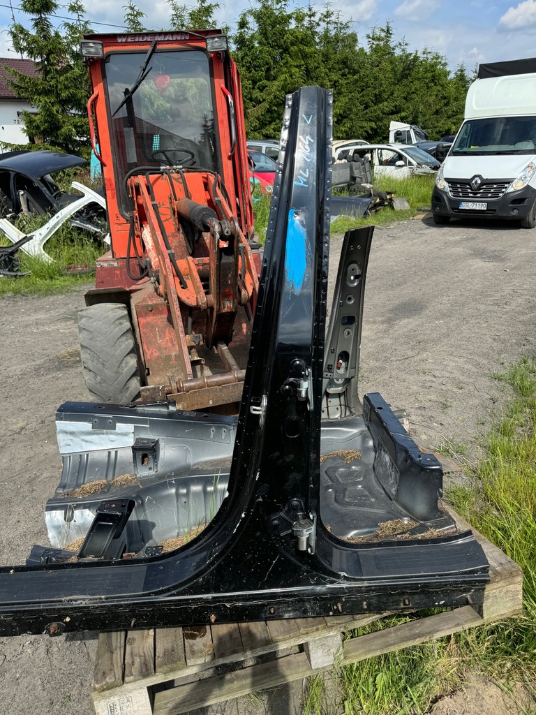 фото №1, Чверть поріг блок двигуна лівий mercedes ml 164 w164