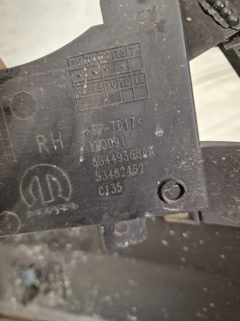 фото №12, Jeep compass ii lift 20- бампер перед передний