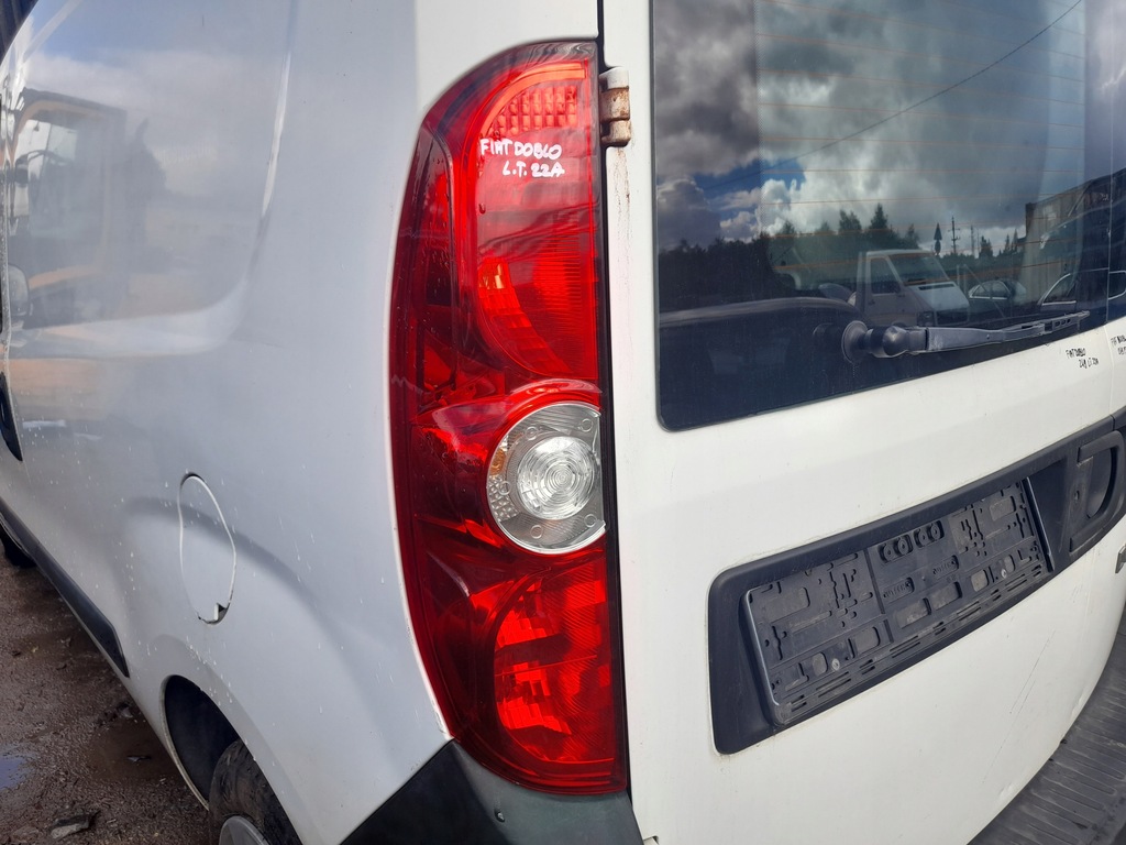 фото №8, Fiat doblo ii лампа левый задняя левая задняя