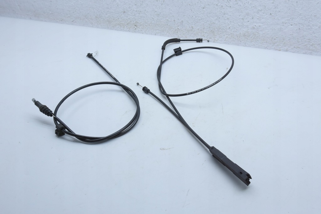 фото №1, Mercedes c w205 трос троси тягa капот kpl.