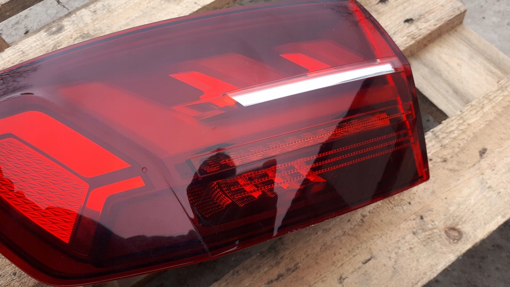 фото №14, A4 b9 lift лампа левая левый задняя крыло led kombi