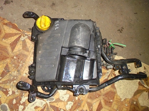 фото №1, Renault master ii 2.5 dci корпус фільтра повітря