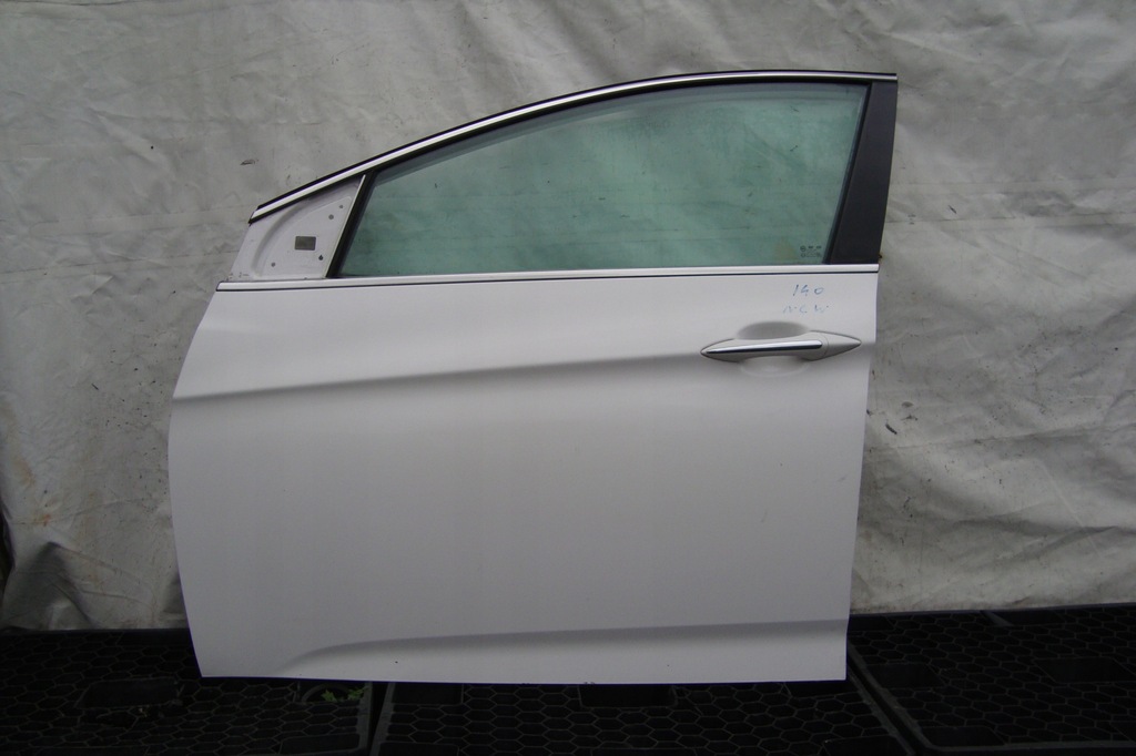 фото №1, Дверь левый перед ncw hyundai i40 11-19