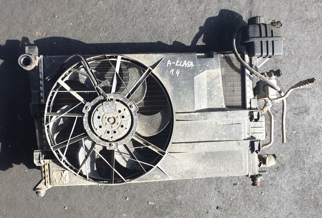 фото №1, Комплект радиатор mercedes a-klasa w168 1.4