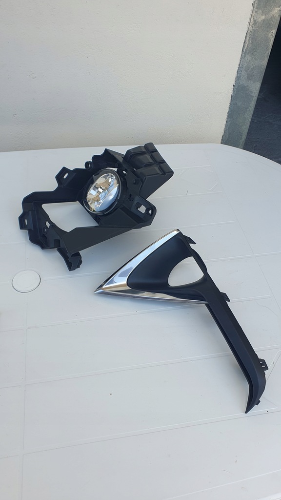 фото №1, Противотуманная фара левый lexus iv rx 450h kompletny с рамка