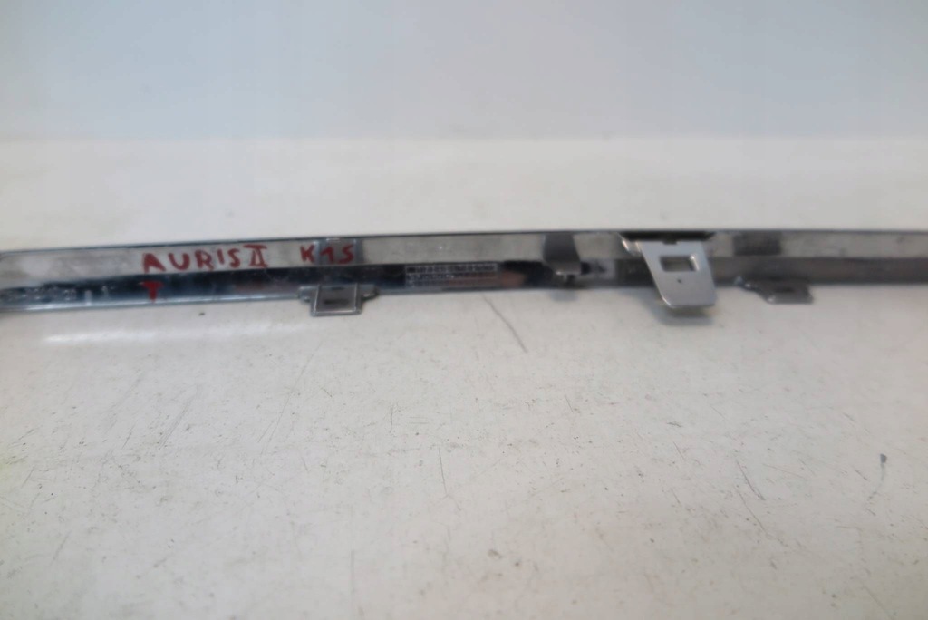 фото №9, Молдинг хром бампера toyota auris ii 52754-02010