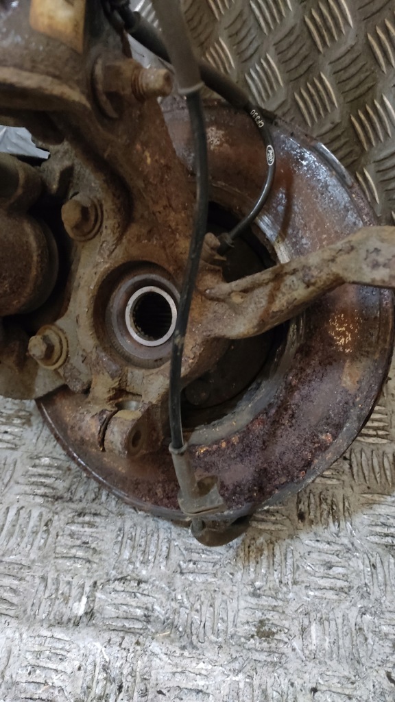 фото №3, Ford ecosport амортизатор поворотный кулак правая