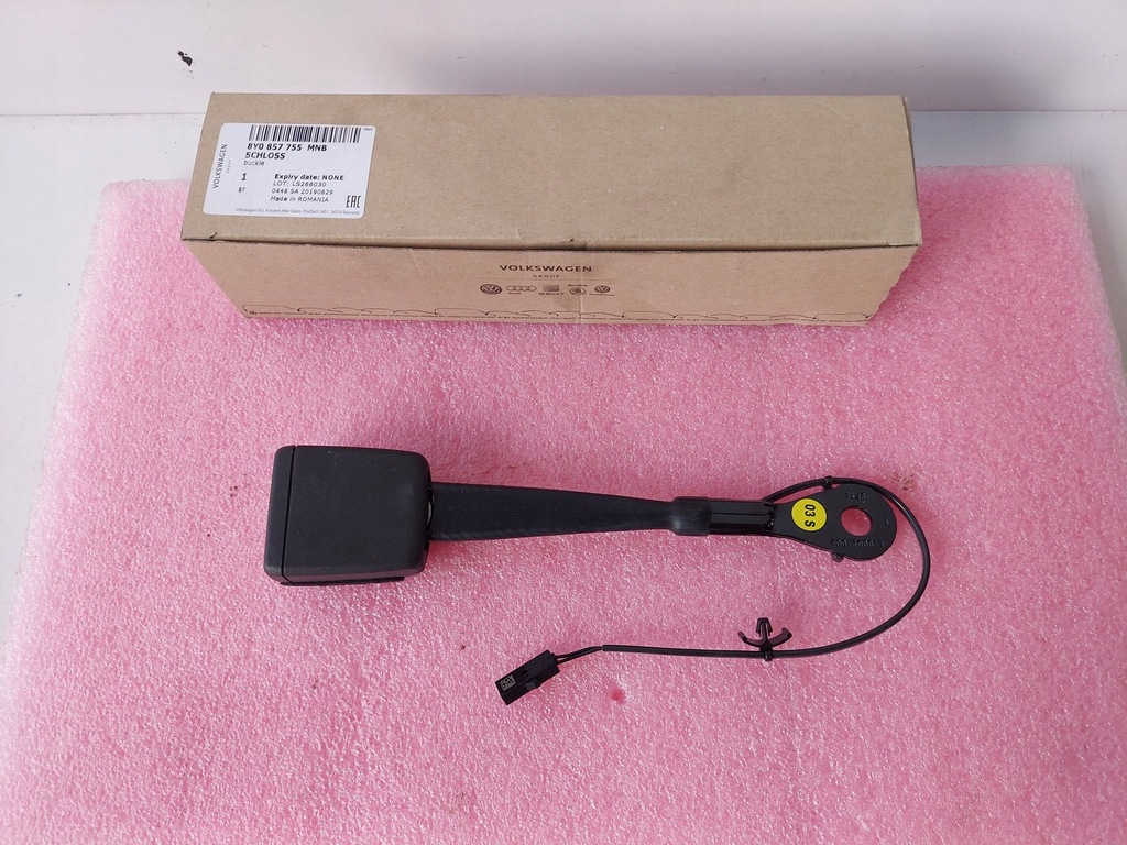 фото №1, Audi a3 8y клипса поперечина перед nowa оригинальный номер