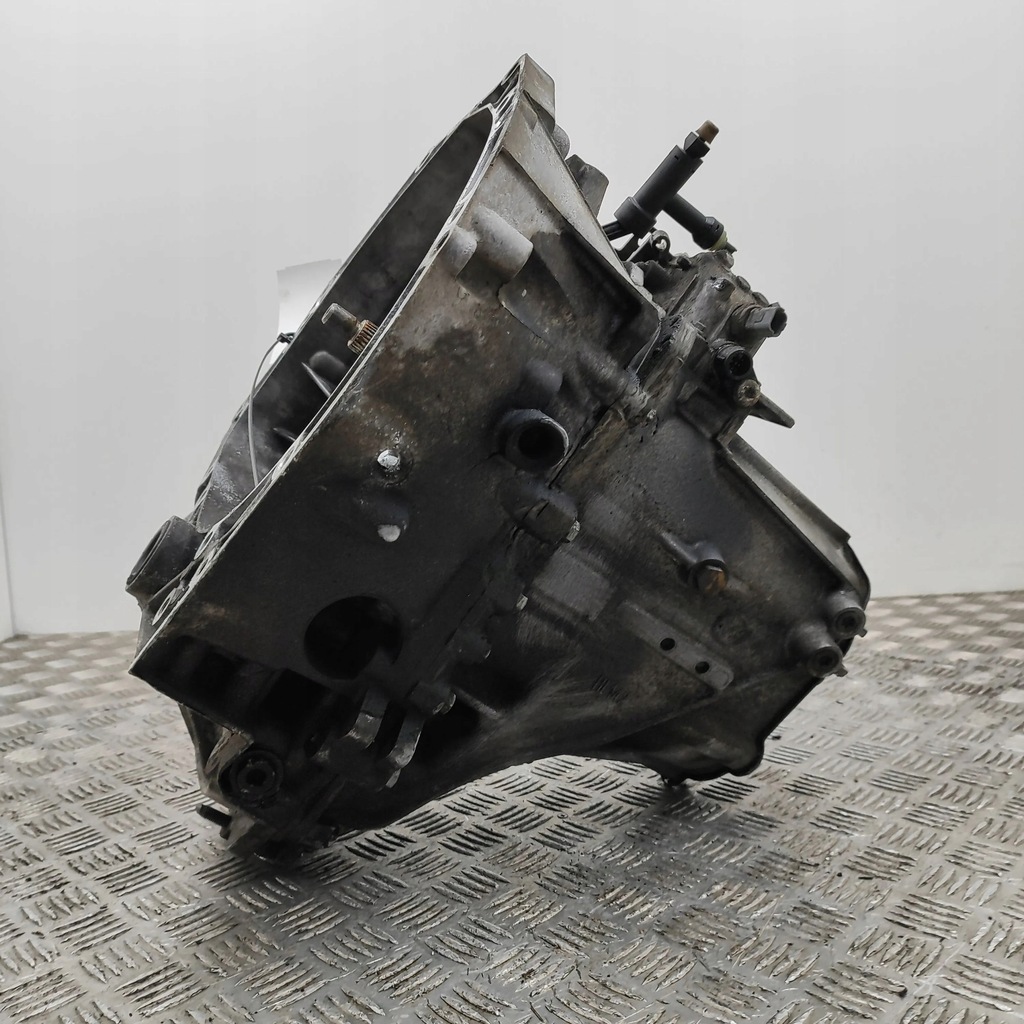 фото №6, Peugeot partner 2016 механічна 6-ступенева коробка передач передач