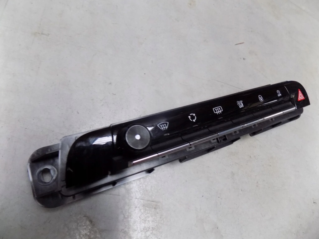 фото №1, Citroen c5 aircross 2017- панель керування радіо