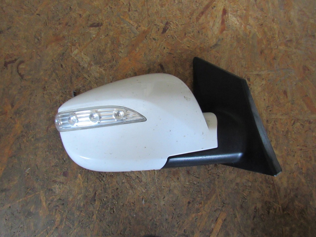 фото №1, Hyundai ix35 2014 правое зеркало 8 pinów