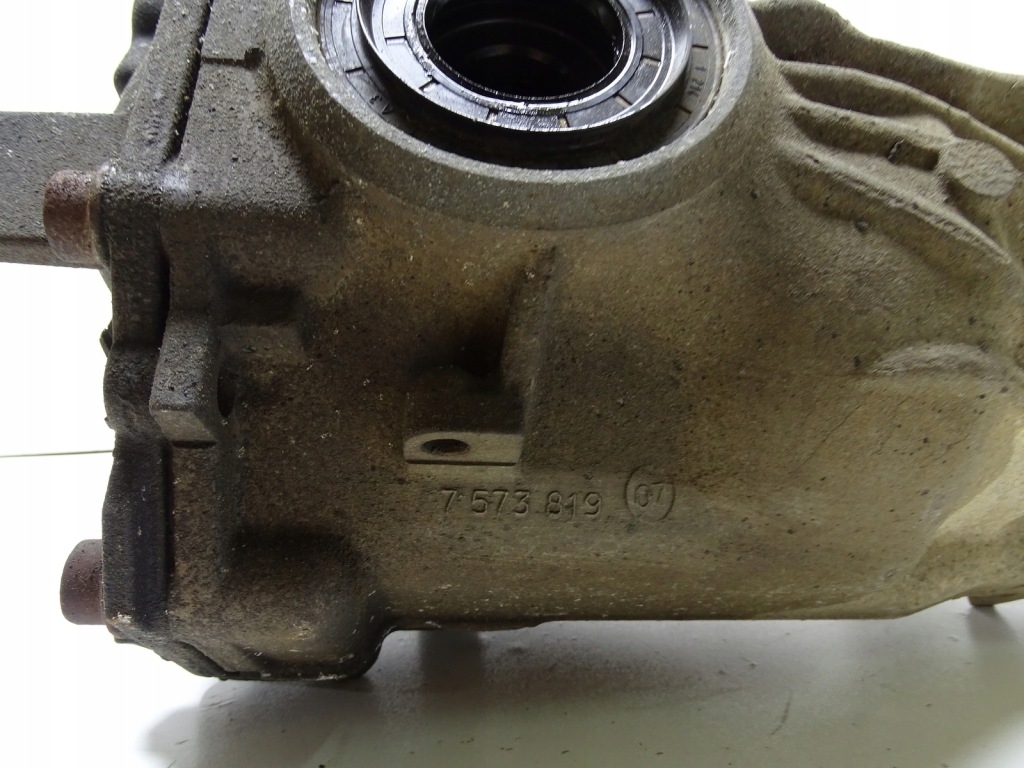 Мост дифференциал дифференциал задняя задний bmw f10 f11 2.0 d n47 7584446 3.46 Цена