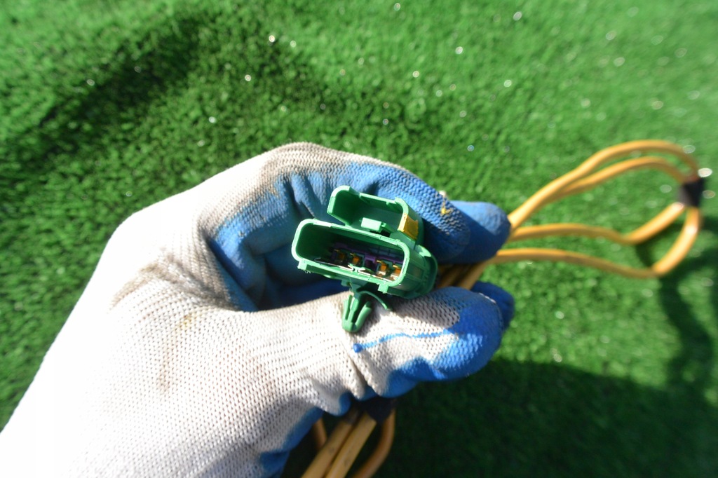 фото №5, Электропроводка подушки безопасности пассажира ghibli quattroporte