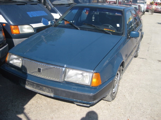 Volvo 440 460 крыло  правый  перед niebieski Цена
