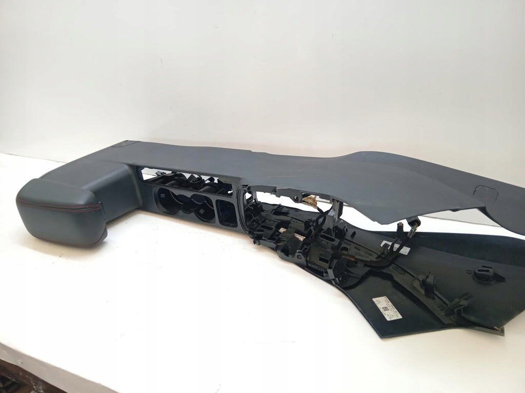 фото №6, Туннель средний подлокотник ford puma mk2 st-line