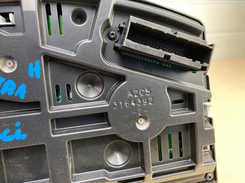 Opel zafira b astra h 1.7 1.9 cdti лічильник прилади спідометр 13267544 Недорого