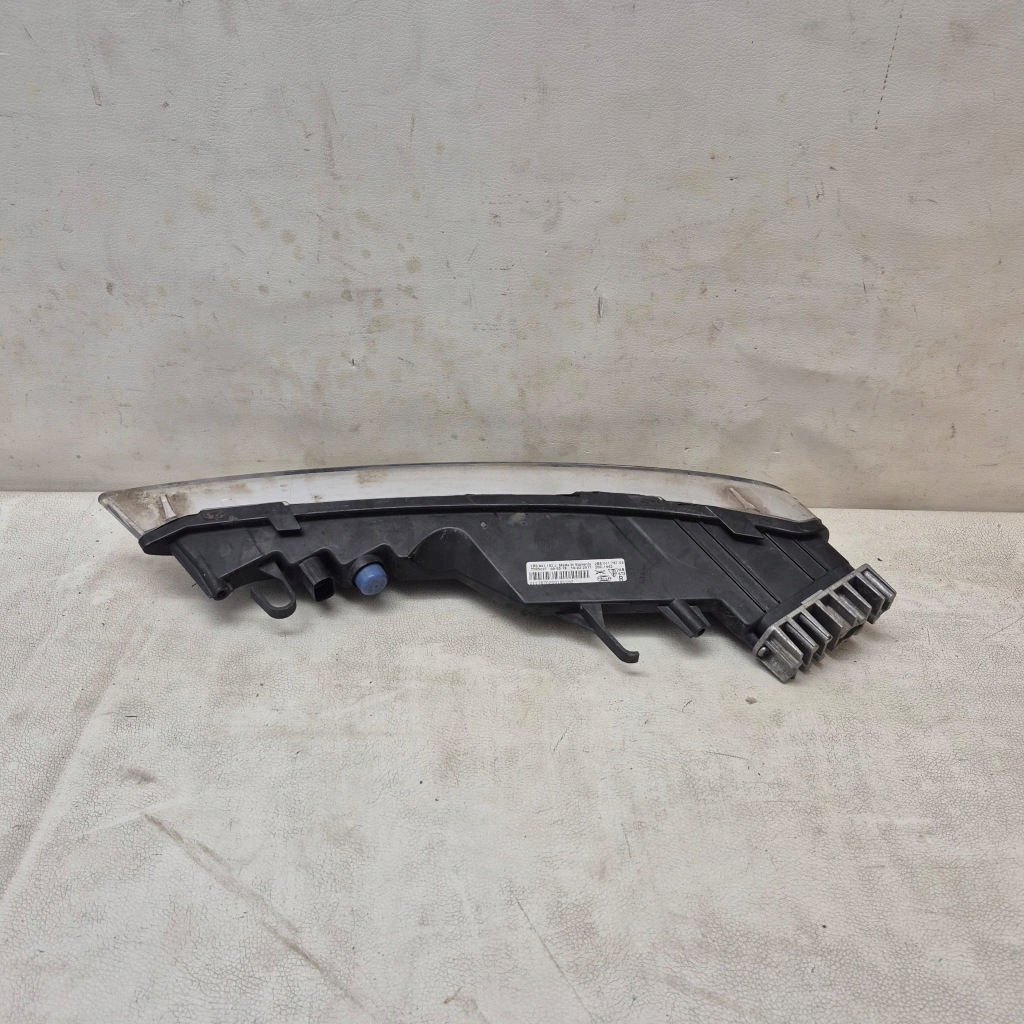 Porsche cayenne 2 рестайлинг  14- led drl поворотник правый 7p5941182j с Разборки