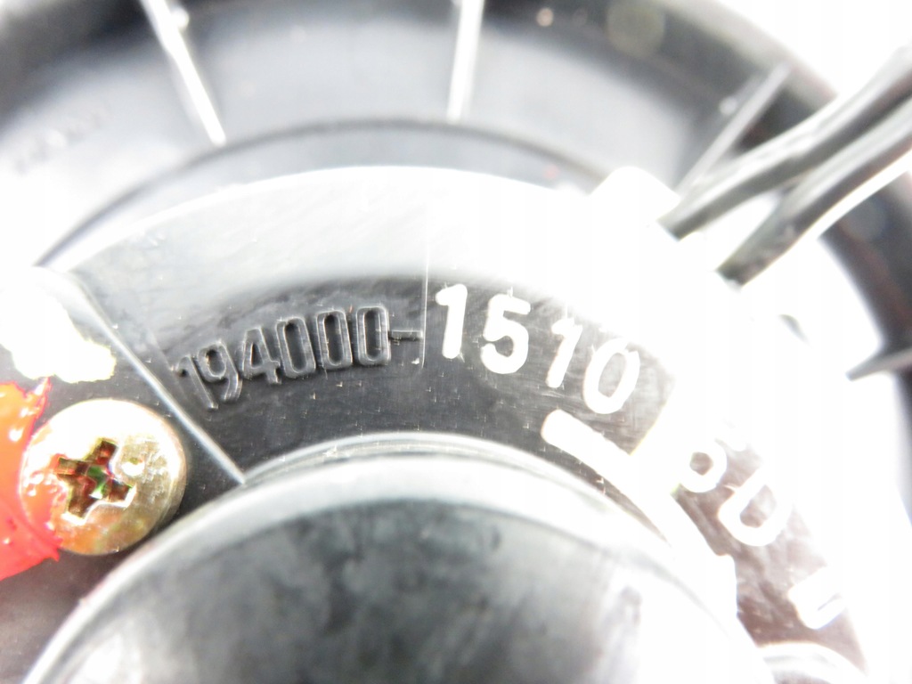 фото №7, Воздуходувка toyota corolla verso e12 1940001510