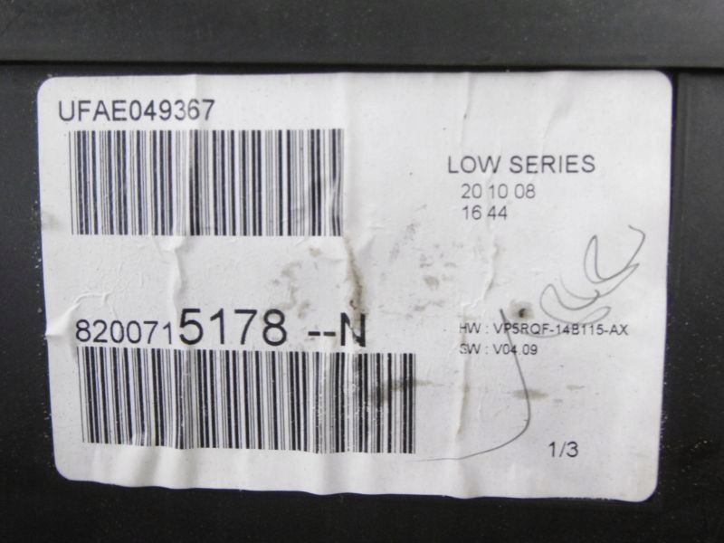 фото №8, Renault clio iii счетчик приборы 1,2b 8200715178 n