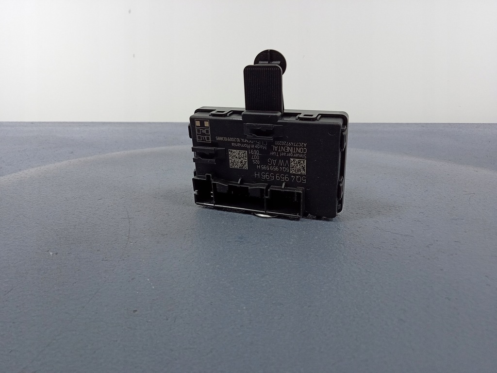 фото №1, Skoda octavia iv модуль дверь задняя 5q4959595h