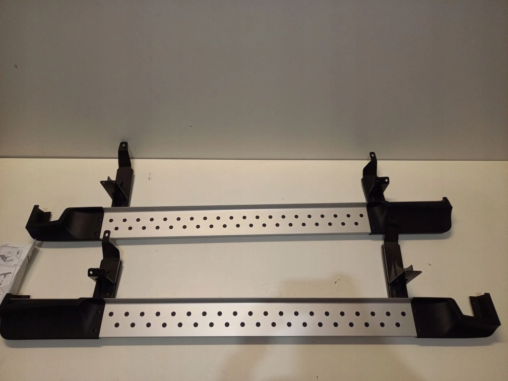 фото №1, Suzuki grand vitara ii пороги пороги nowe комплект