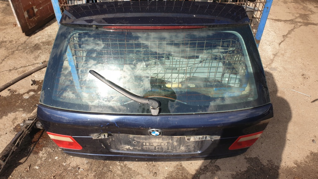 фото №1, Bmw e46 кришка багажника задня з скло комплектна kombi