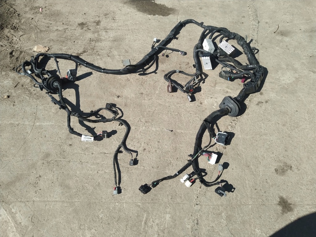 фото №1, Pacifica 2016-2020r электропроводка отсек двигателя