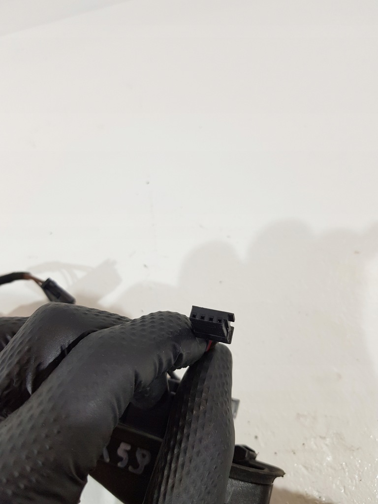 фото №7, Джгут двері правий задня 6938226 bmw e90 e91 led