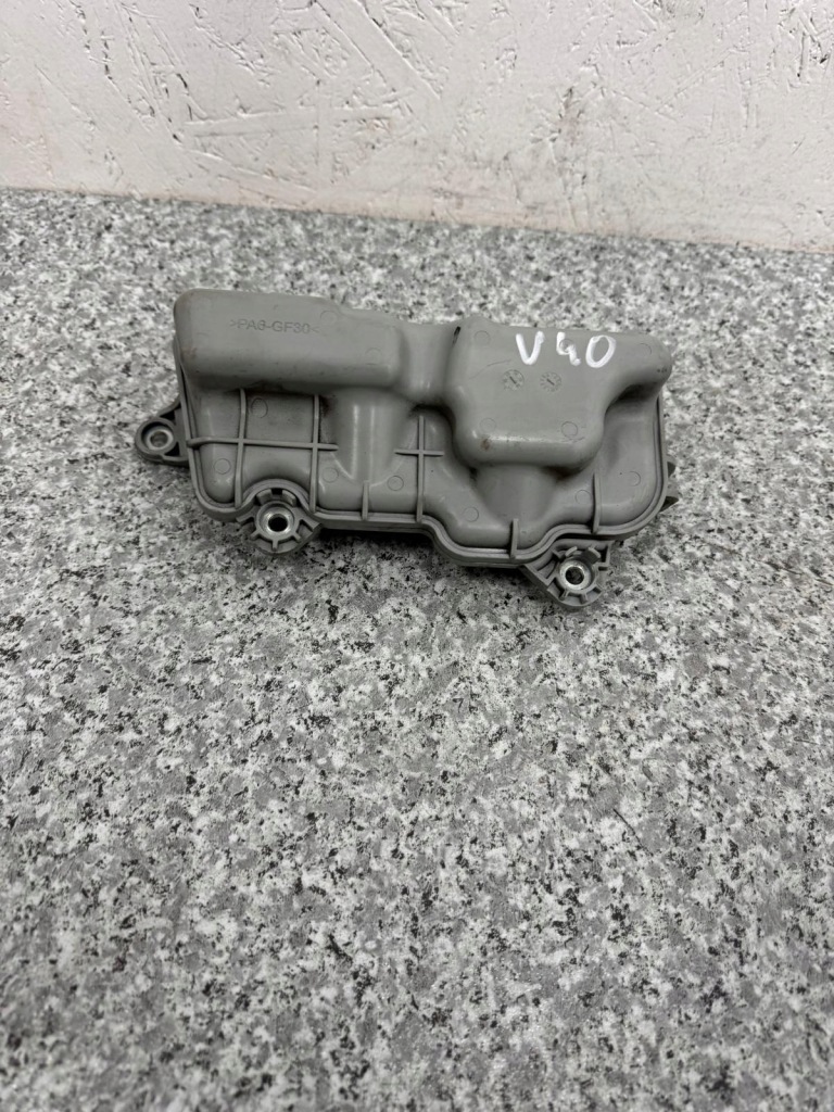 Бак вакуумa volvo v40 2 2012-2018r 31339809 2.0 d s60 2 Недорого