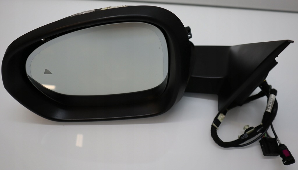 фото №1, Alfa romeo tonale 2021- 11 pin + камера _ фотохромный _ ассистент _ europa