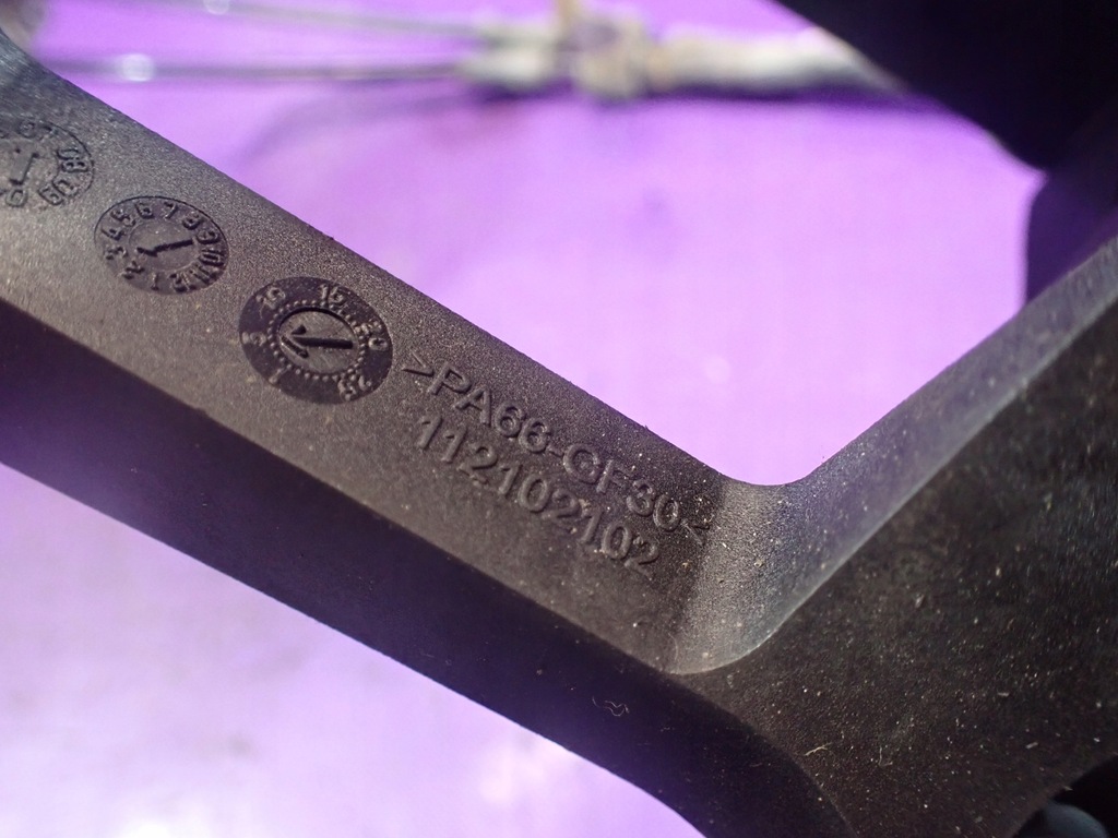 фото №7, Auris i домкрат выборщик переключения передач 112102102