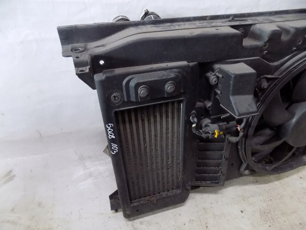 фото №6, Peugeot 5008 1.6 pas передній радіатор вентилятор