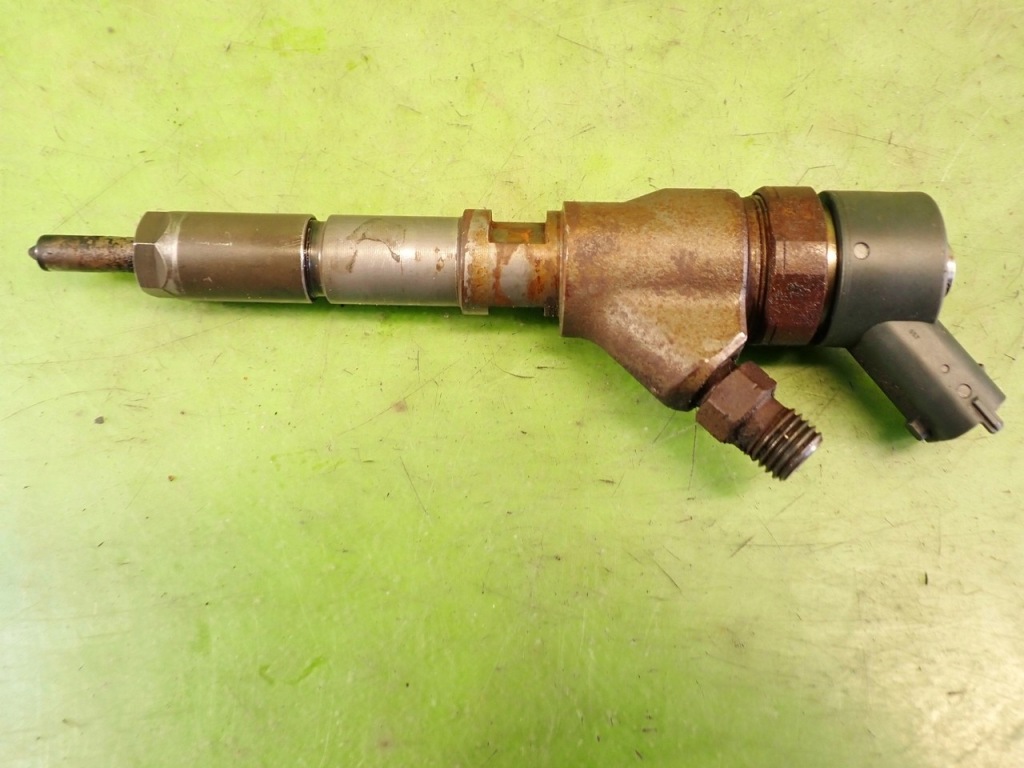 фото №2, Форсунка peugeot 406 lift 2.0 hdi 04r