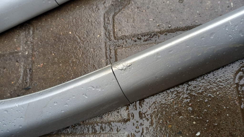 Рейлінги дахові toyota avensis t25 2.0d 05r універсал Недорого