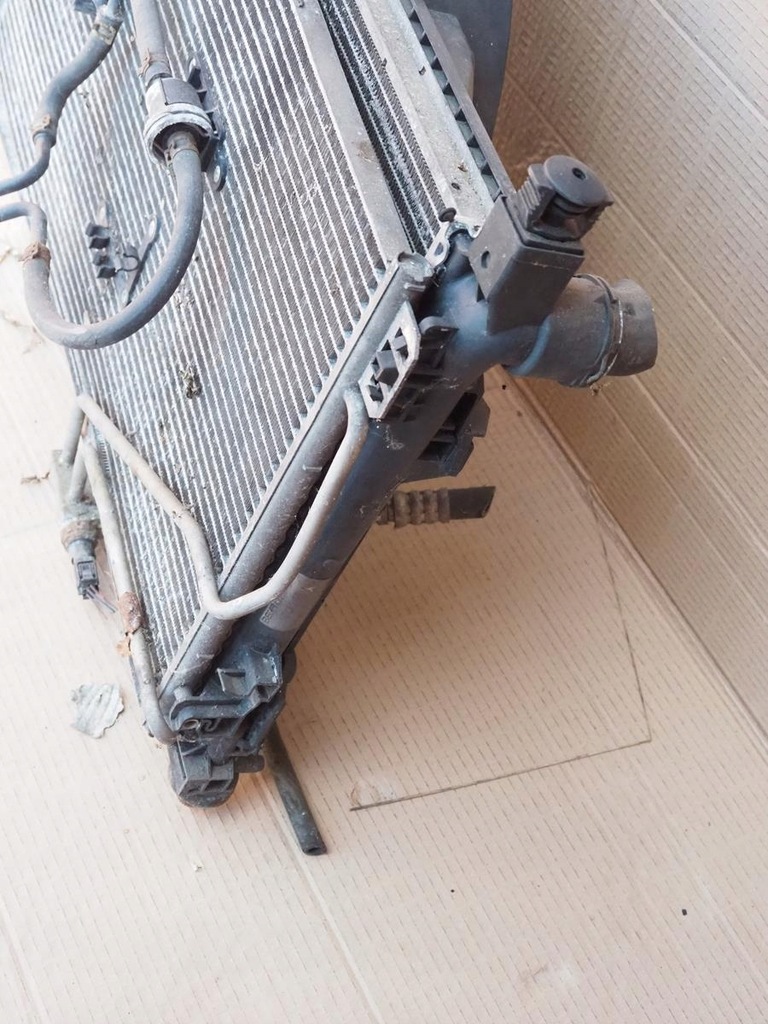 фото №15, Вентилятор комплект радиатор mercedes w203 2.2 cdi 2035000293