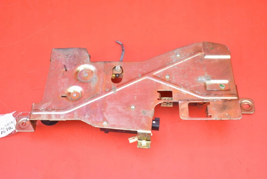 фото №5, Механизм защёлка крышки 989482 ford explorer 3 iii 02-06