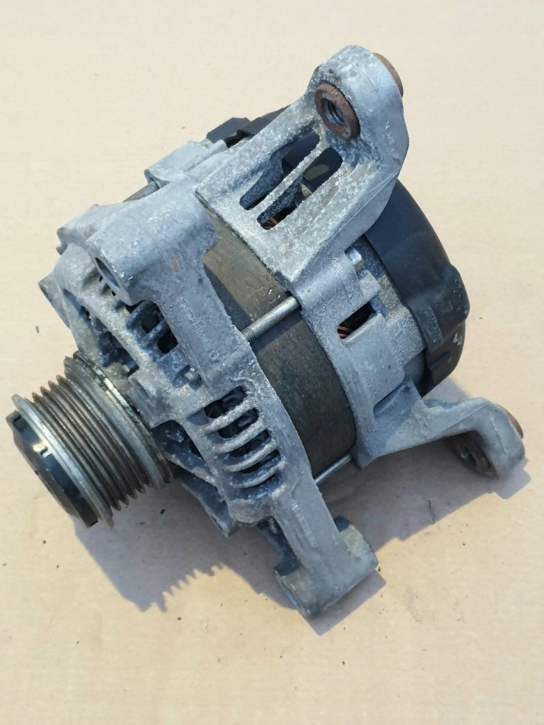 Купить Генератор opel corsa e adam 13585664