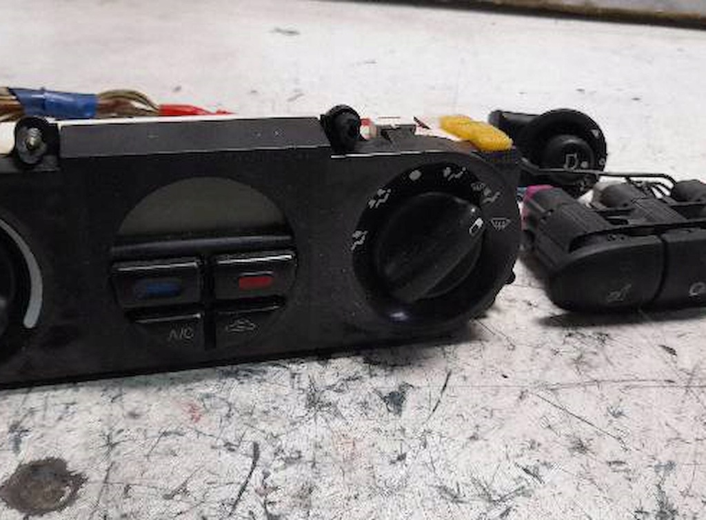 фото №1, Панель отопления ford mondeo