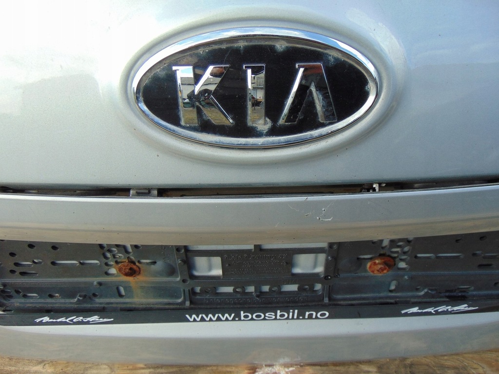 фото №8, Крышка багажника багажника задняя kia venga цвет 2r